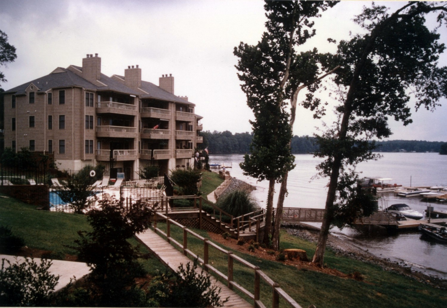 path to the marina - 1988